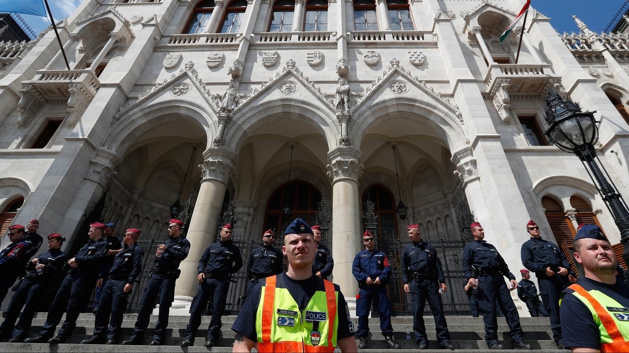 Some 10,000 People Marched In Protest Of Hungary's New 'Slave Law'