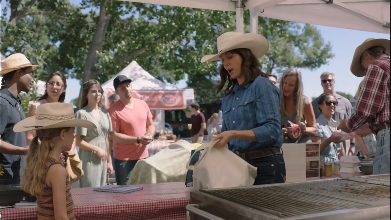 Heartland 1808 Farmer’s Market Scene 3-Lou and Lyndy