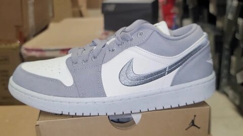 Air Jordan 1 Low SE "Light Steel Grey"(Wmns)