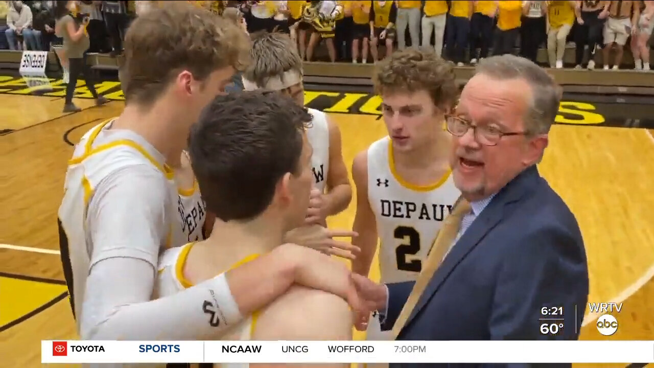 February 21, 2022 - DePauw Head Men's Hoops Coach Bill Fenlon Wraps Up 30 Years Leading the Tigers