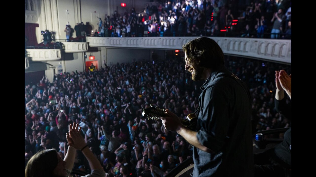 Billy Strings - "Balcony Duel Rainbow" Port Chester, NY. Feb. 6, 2022