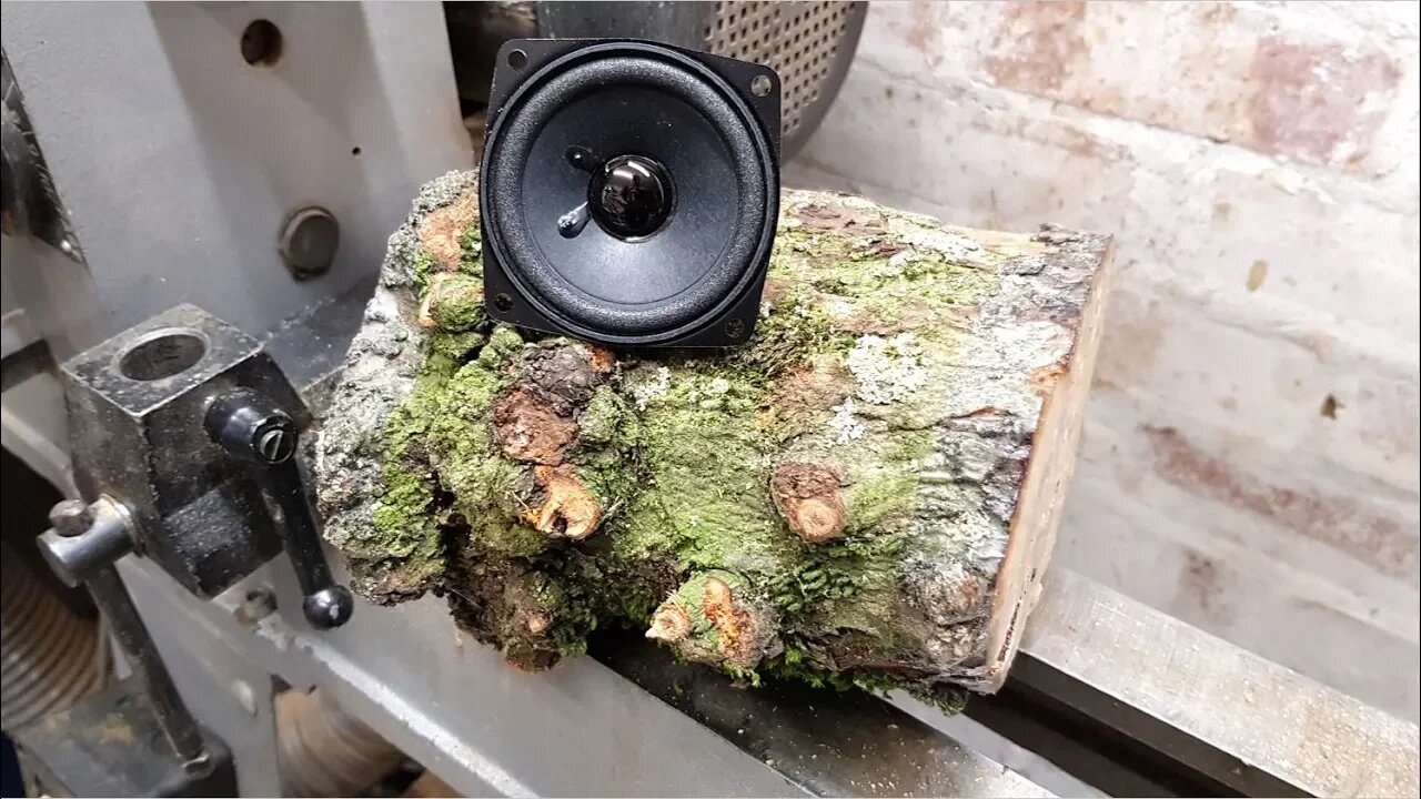 Woodturning - Log to Speaker