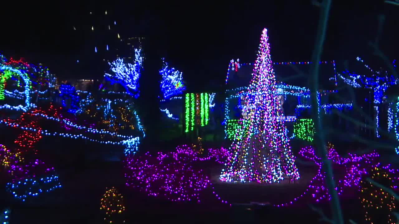 Winter Garden aGlow kicks off on Thanksgiving