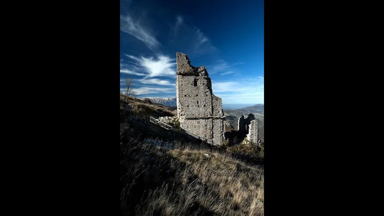 CAMMINATA A ROCCA VECCHIA