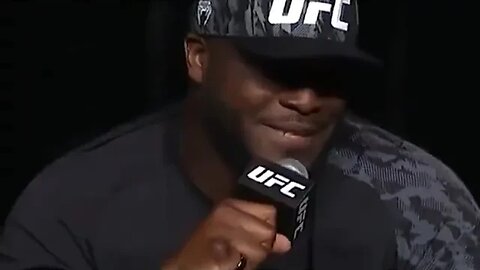 Derrick Lewis tells reporter to “Write it down, take a picture i don’t give a F”