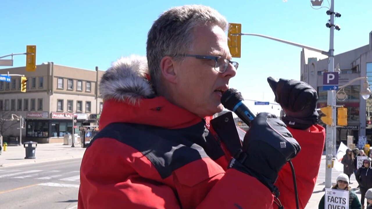 Professor Michael Palmer speaks about covid "vaccine" safety and effectiveness. Guelph 03/14/21