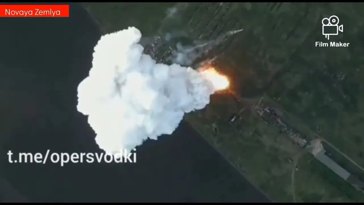 The epic destruction of Ukrainian S-300 air defense by Russian Lancet kamikaze drone in Ukraine