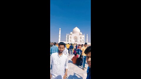 World femace Tajmahal in Agra on India