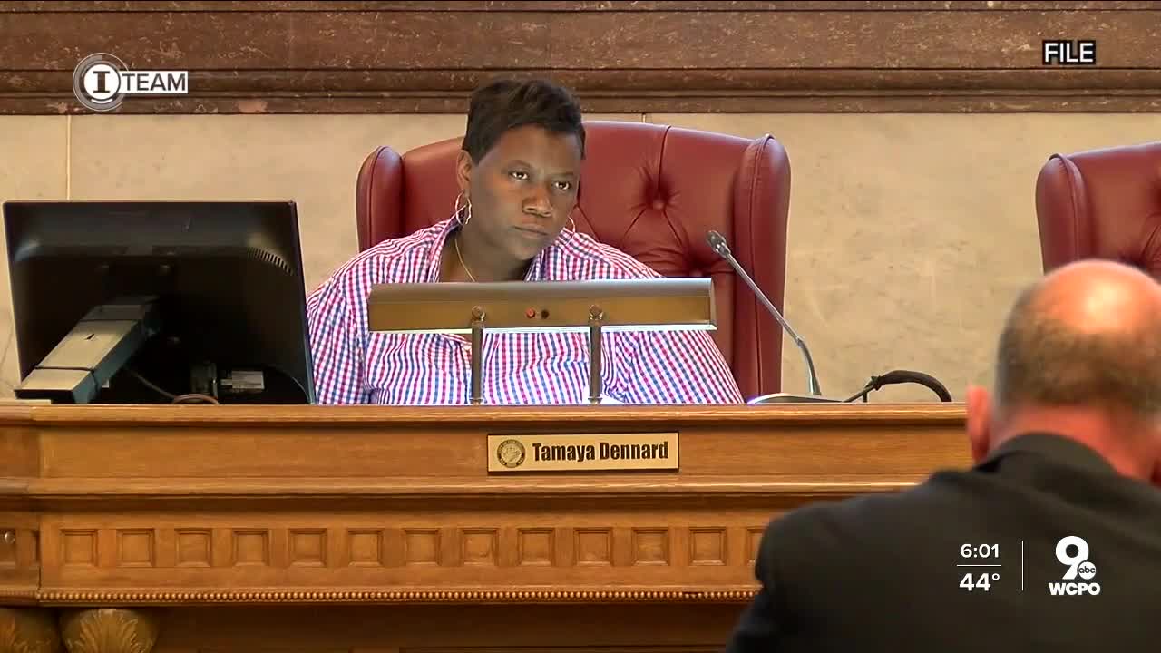 Will judge sentence Dennard to prison or home confinement?