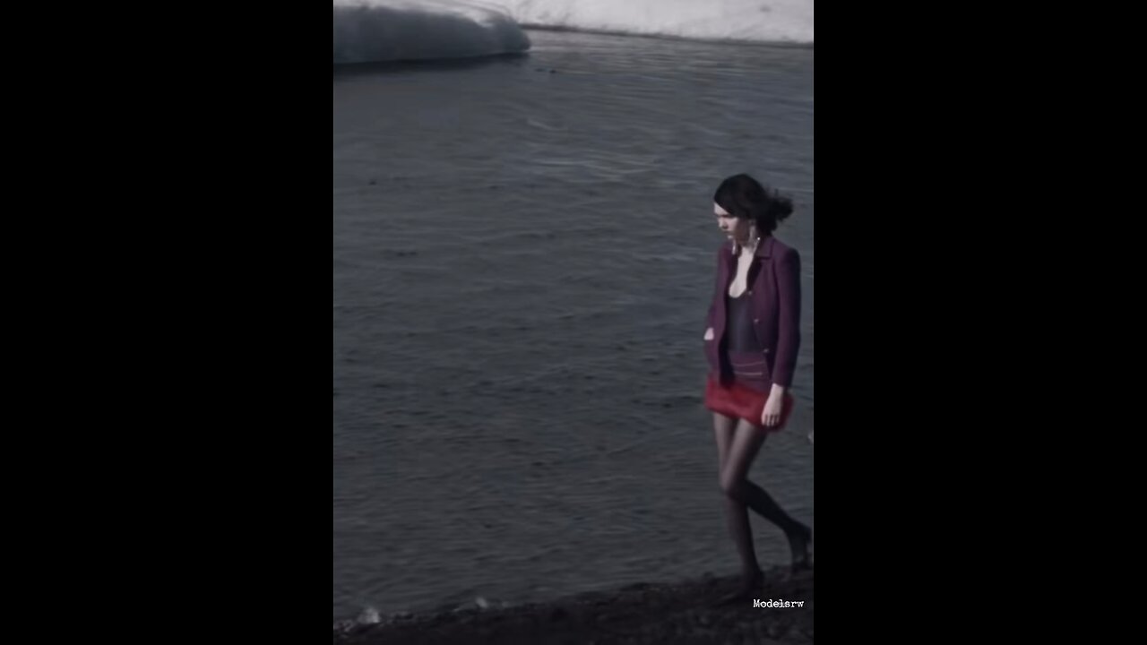 #Steinberg walking for #SaintLaurent FW21