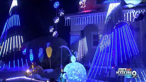 Tucsonan shares Christmas spirit through elaborate light show