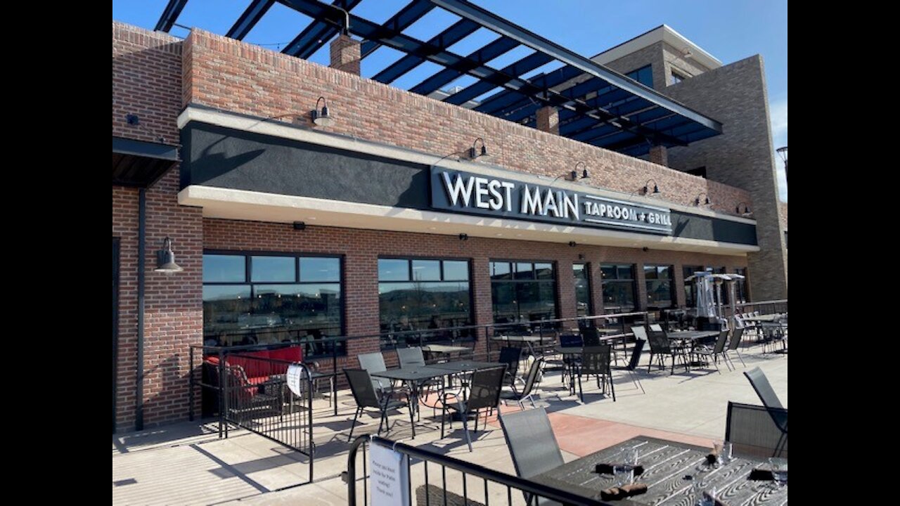 West Main Taproom & Grill buys ice fishing tents to keep customers fed during new indoor shutdown