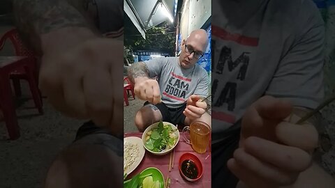 Vegan Vietnamese Food Viet Nam 🇻🇳 #shorts #saigon #hochiminhcity #expat #travel #rebornabroad