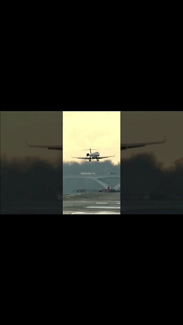 Bomb Cyclone, Winter Storm Elliott: Planes dancing in the wind at DC's National Airport