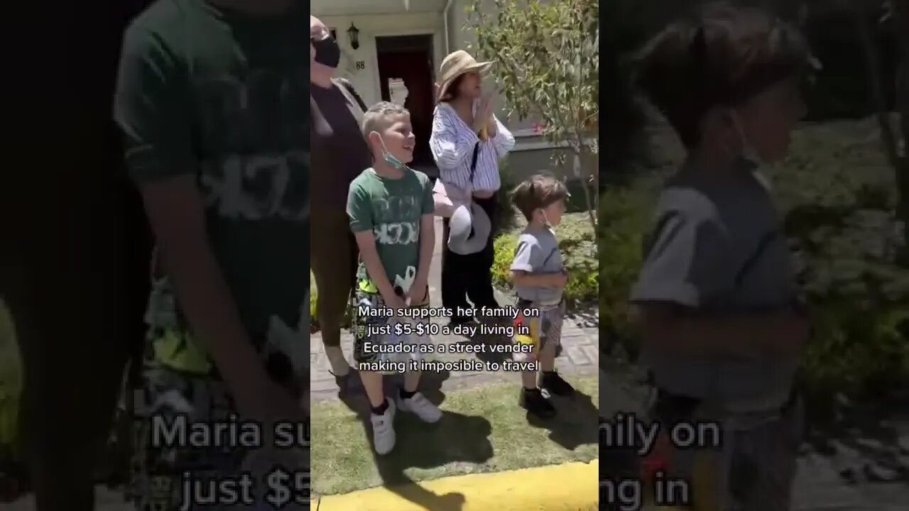Family sees the beach for the first time❤️