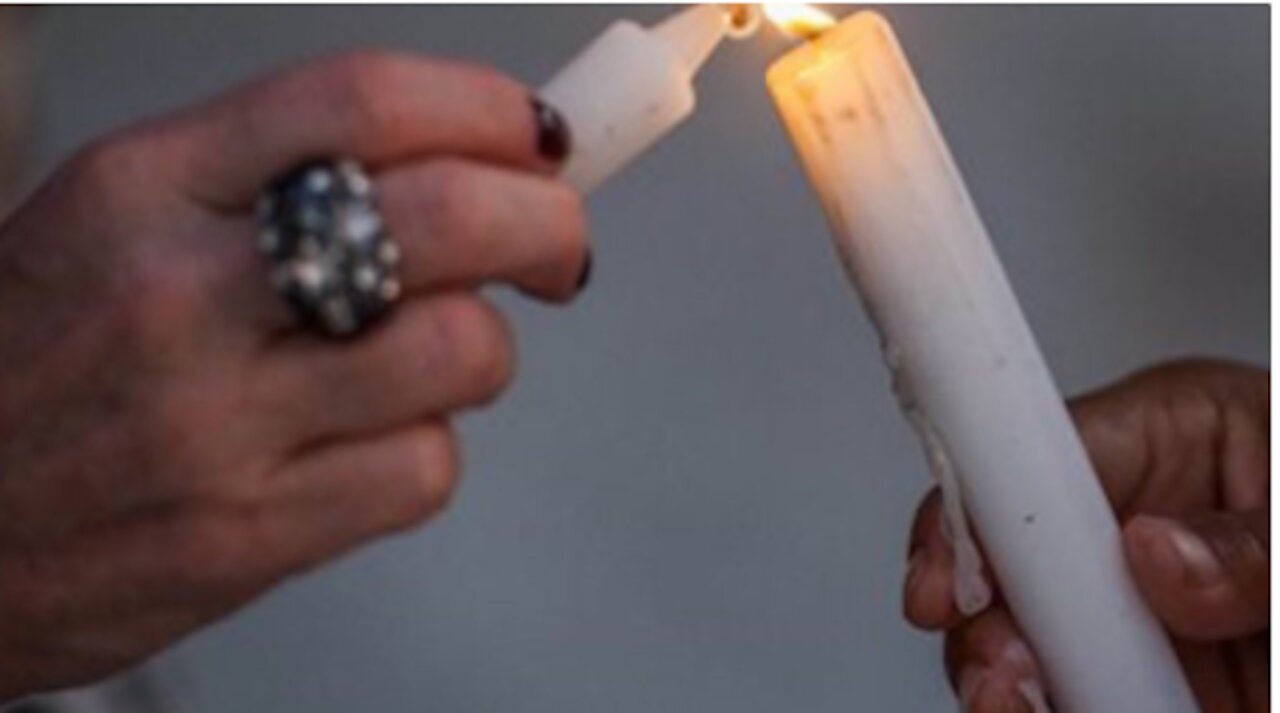 Miami Beach residents asked to 'shine a light' in remembrance of Surfside victims