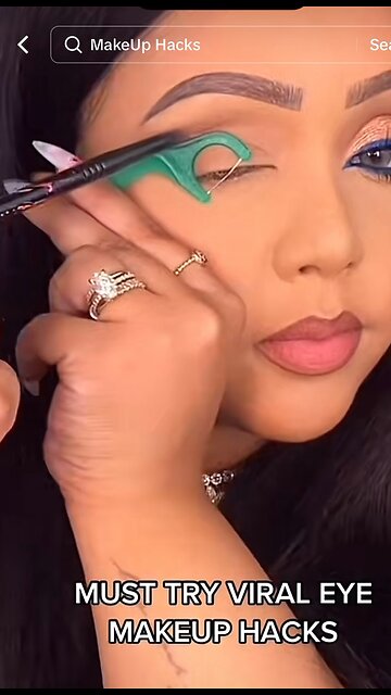 Eyes makeup hack with floss