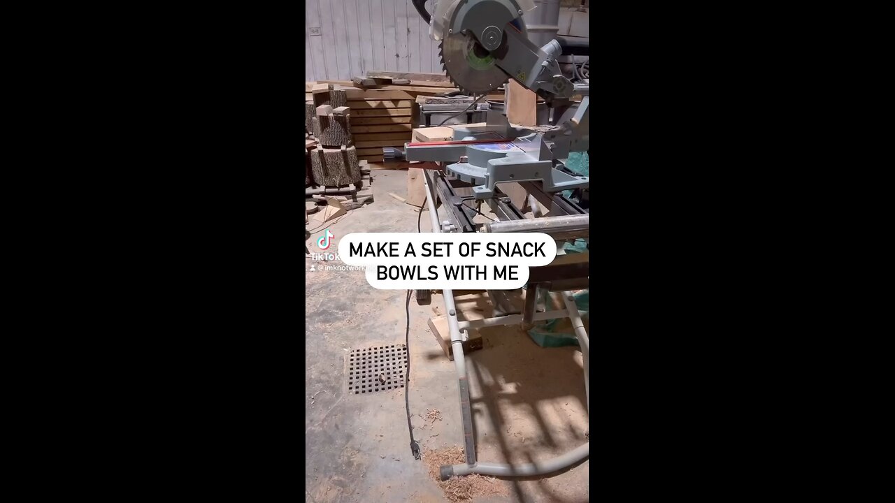 Make a set of snack bowl with me