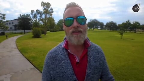 Jeff Berwick - New "Scariant" ... Make The World Scared Again!