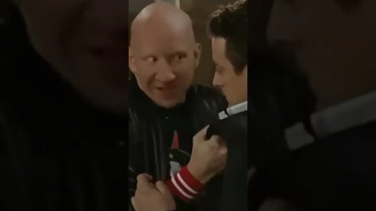 Универ старая общага Быдлан прессует Антона🤣#юмор #универ #кузя