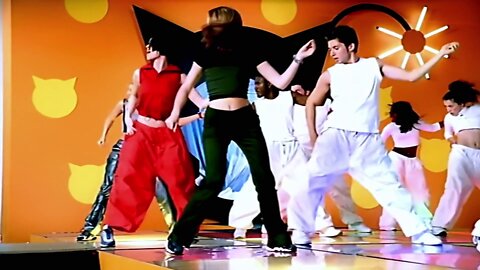 Atomic Kitten - Right Now