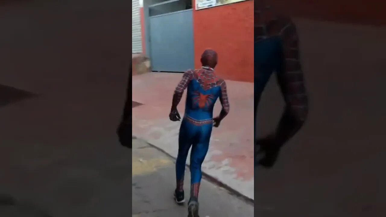 SUPER PULO NINJA COMPLETO DO HOMEM-ARANHA E FOFÃO DANÇANDO NA CARRETA DA ALEGRIA TRIPLO X, LIKE