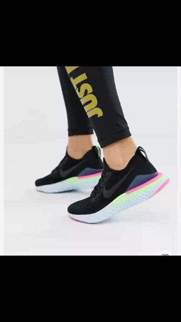 Nike Epic React Flyknit 2Black Sapphire Hyper Pink Women's Size 9.5.