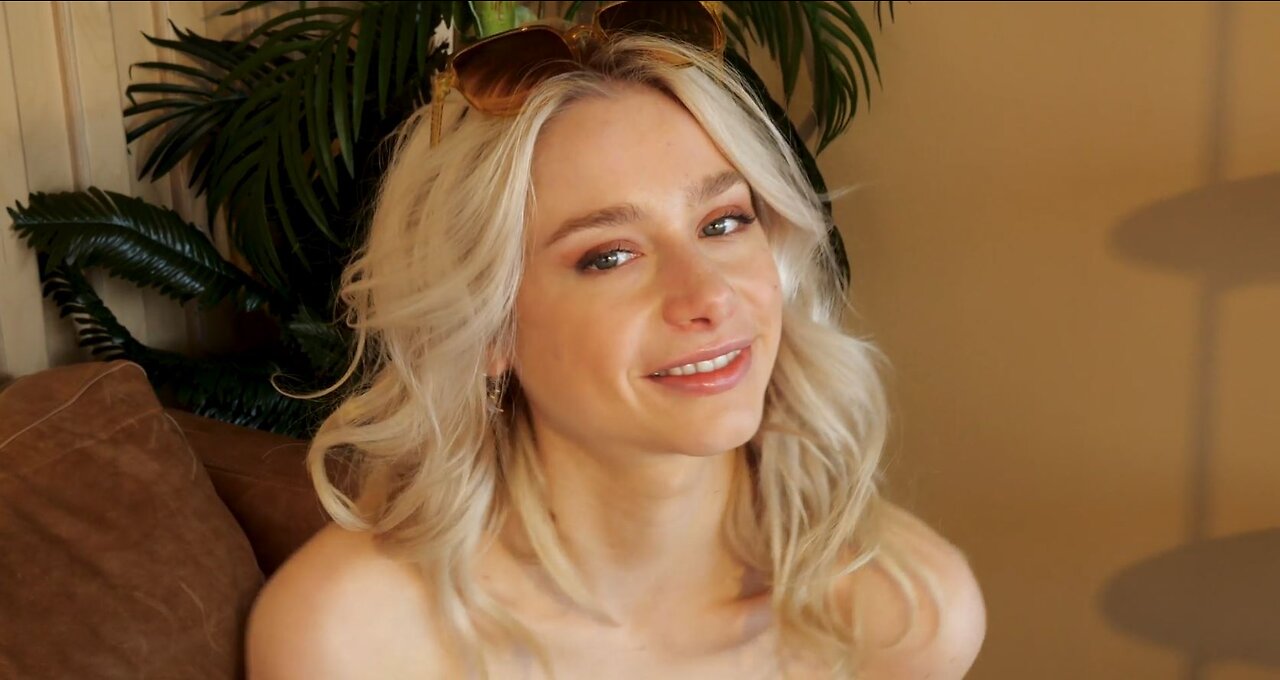 Scarlett Hampton - Make It Clear