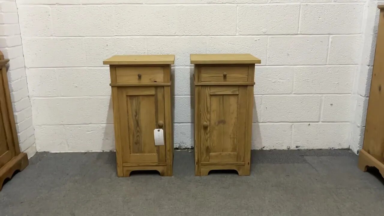 Pair Of Large Antique Pine Bedside Cupboards (Y3351C) @PinefindersCoUk