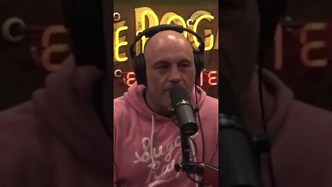 Joe Rogan DESTROYS Dr Fauci!