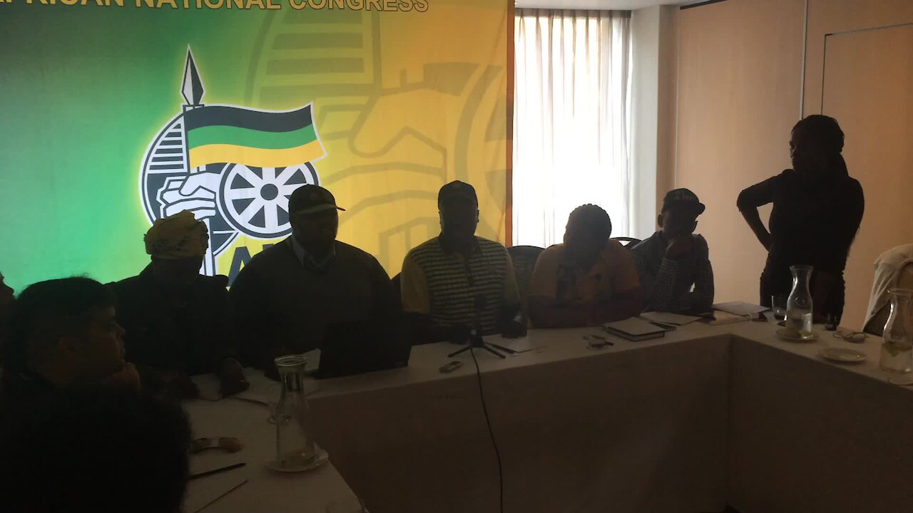 Disbanded ANC's Cape region calls on the NEC's intervention (vWc)