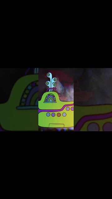 A Yellow Submarine Visits! ⚓