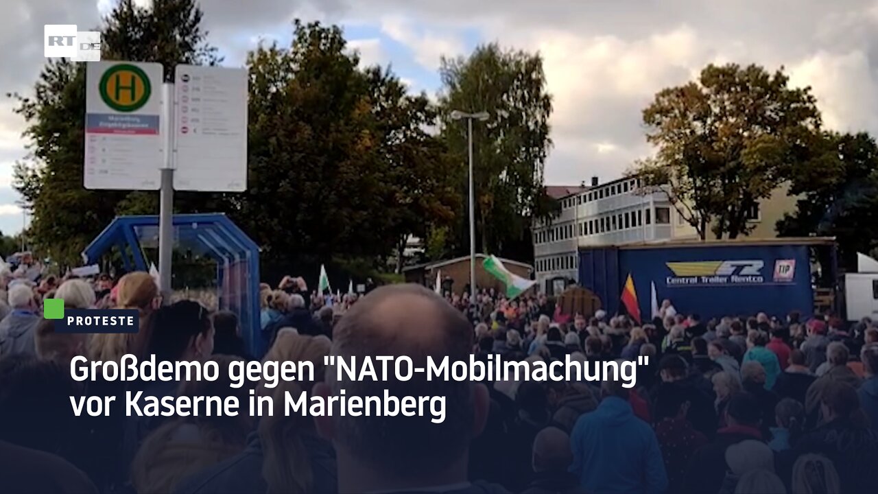 Großdemo gegen "NATO-Mobilmachung" vor Kaserne in Marienberg