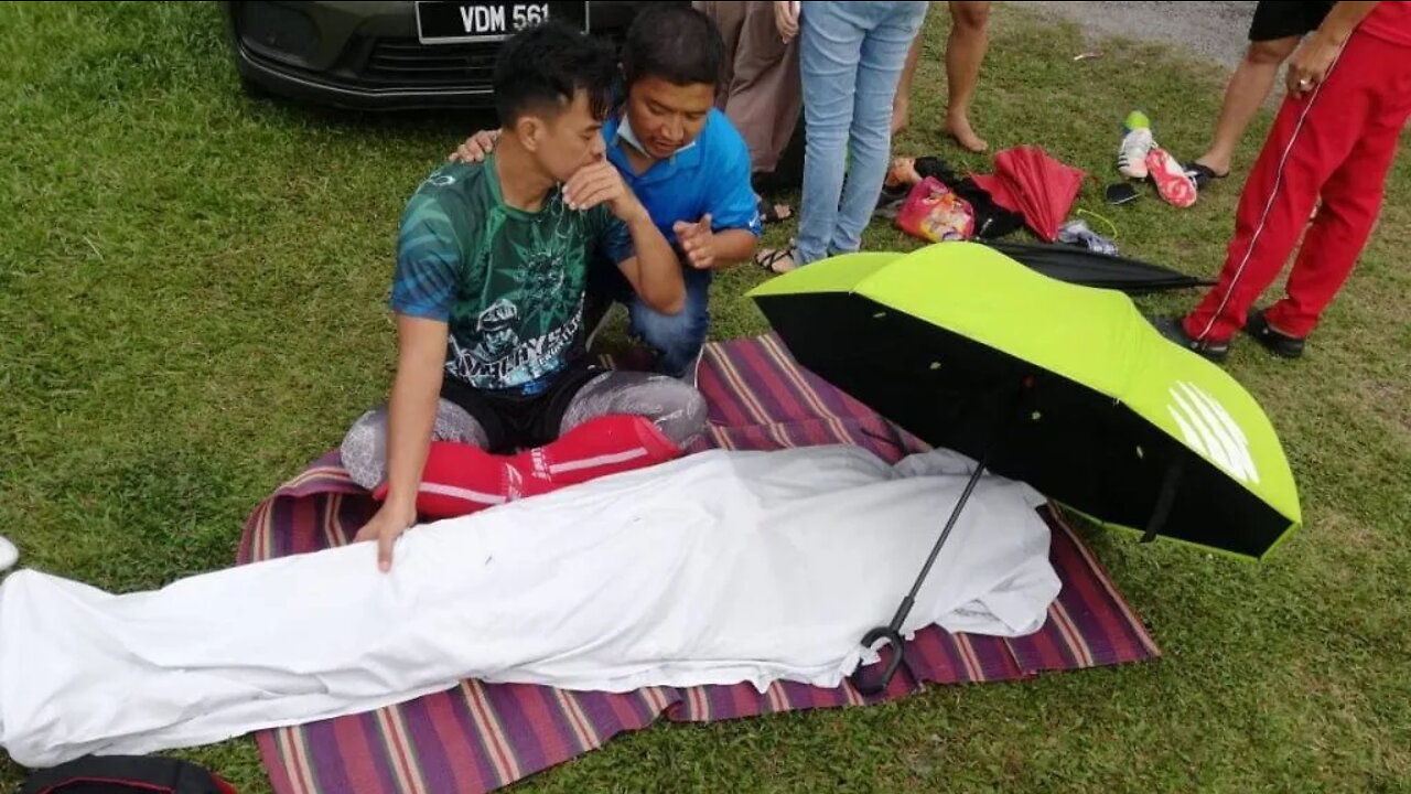 Referee collapses, dies during football match in Malaysia