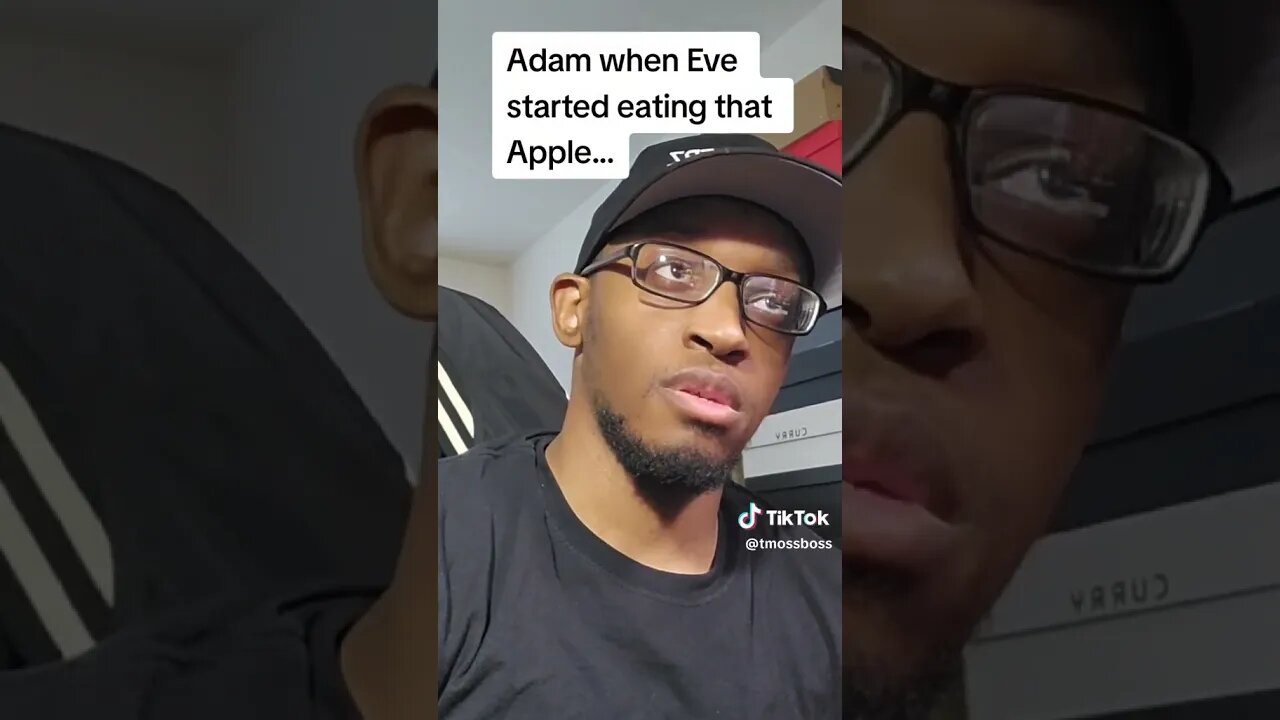 ADAM WHEN EVE STARTED EATING THAT APPLE! 😂😂😂