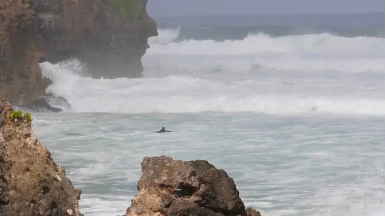 PADDLE OUT GONE WRONG AT GIANT ULUWATU!