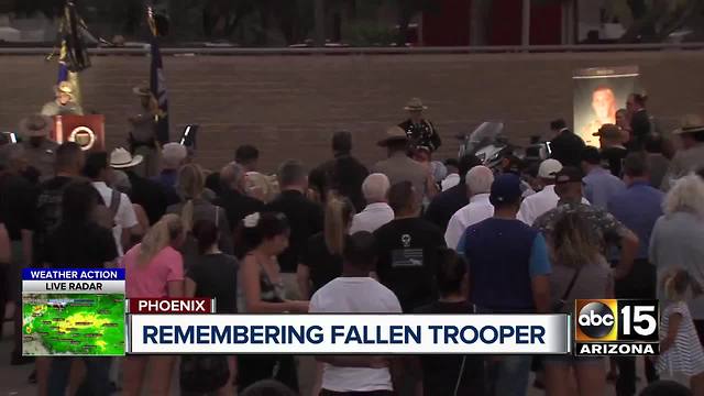 Hundreds attend vigil honoring fallen DPS trooper