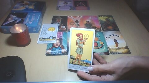 TAROT VARSATOR 2023 - ATENTIE LA SEMNE, ASTEPTATI UN RASPUNS