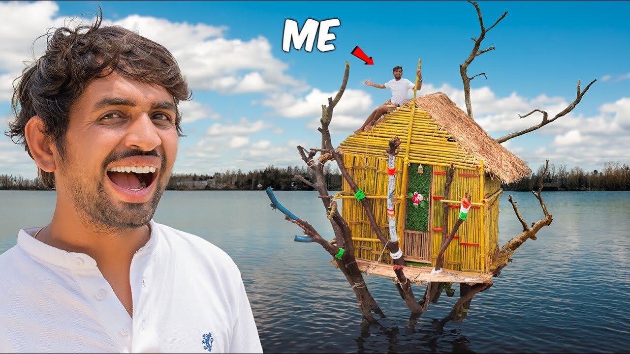 We Made A Tree House...In Ghost Lake...तालाब के बीच में घर |