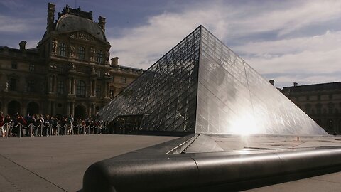 The Louvre Is Covering Up Signs That Mention Purdue Pharma Founders