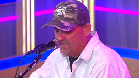 Neil Thrasher Tells the Story of and Performs His Massive Hit for Jason Aldean: "Fly Over States"