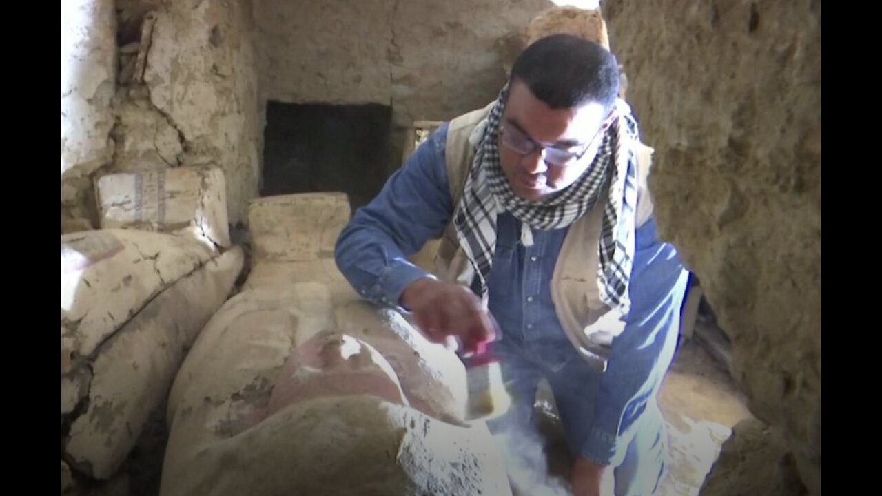 Archaeologists unearth 3000-year-old coffins in latest discovery in Egypt
