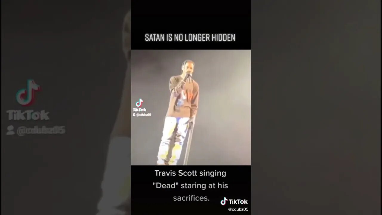 Travis Scott in a Trance During Astroworld Festival 2021