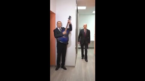 Little bit of Putin and Biden Comedy