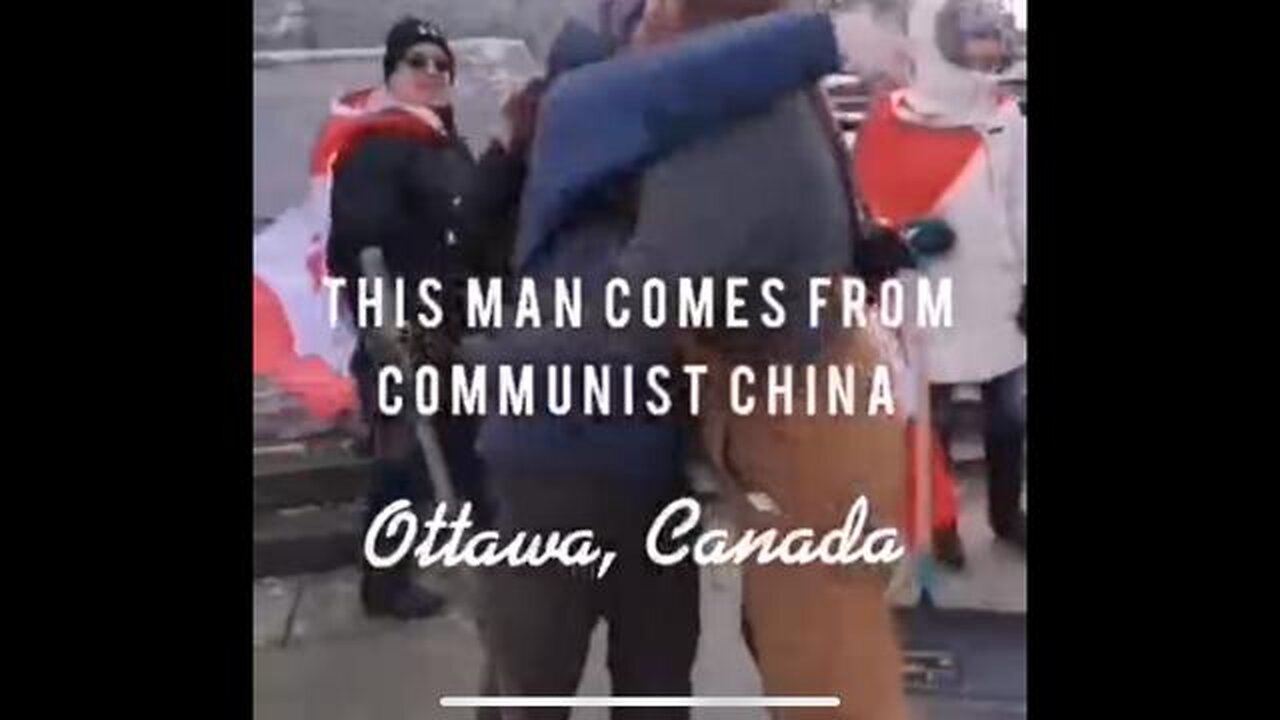 Chinese man warns Canadian about COMMUNISM