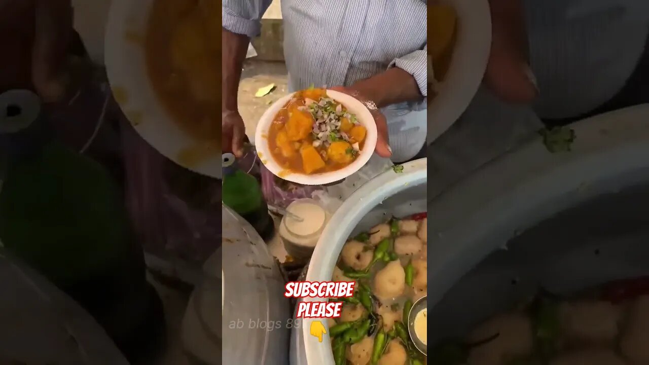 dahi bada देखो 😱#viral #blogs #streetfood #funny #youtubeshorts #foodshorts #viral#shorts