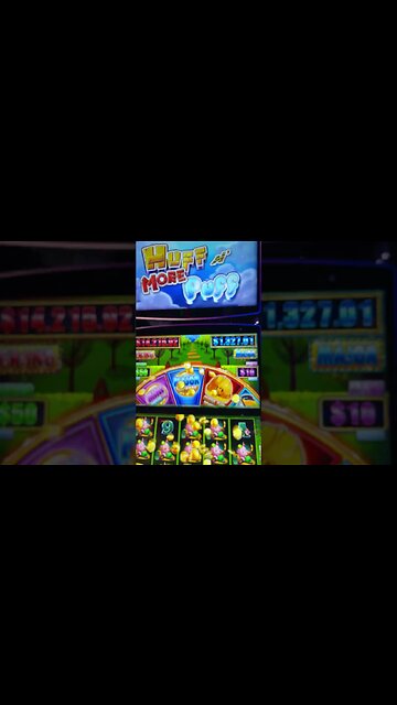 Huff N More Puff paying out #lasvegas #slots
