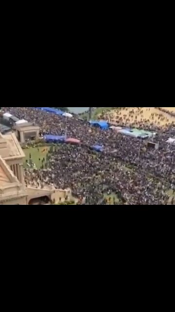 Sri Lanka’s Capital Stormed After The Country Declared Bankruptcy