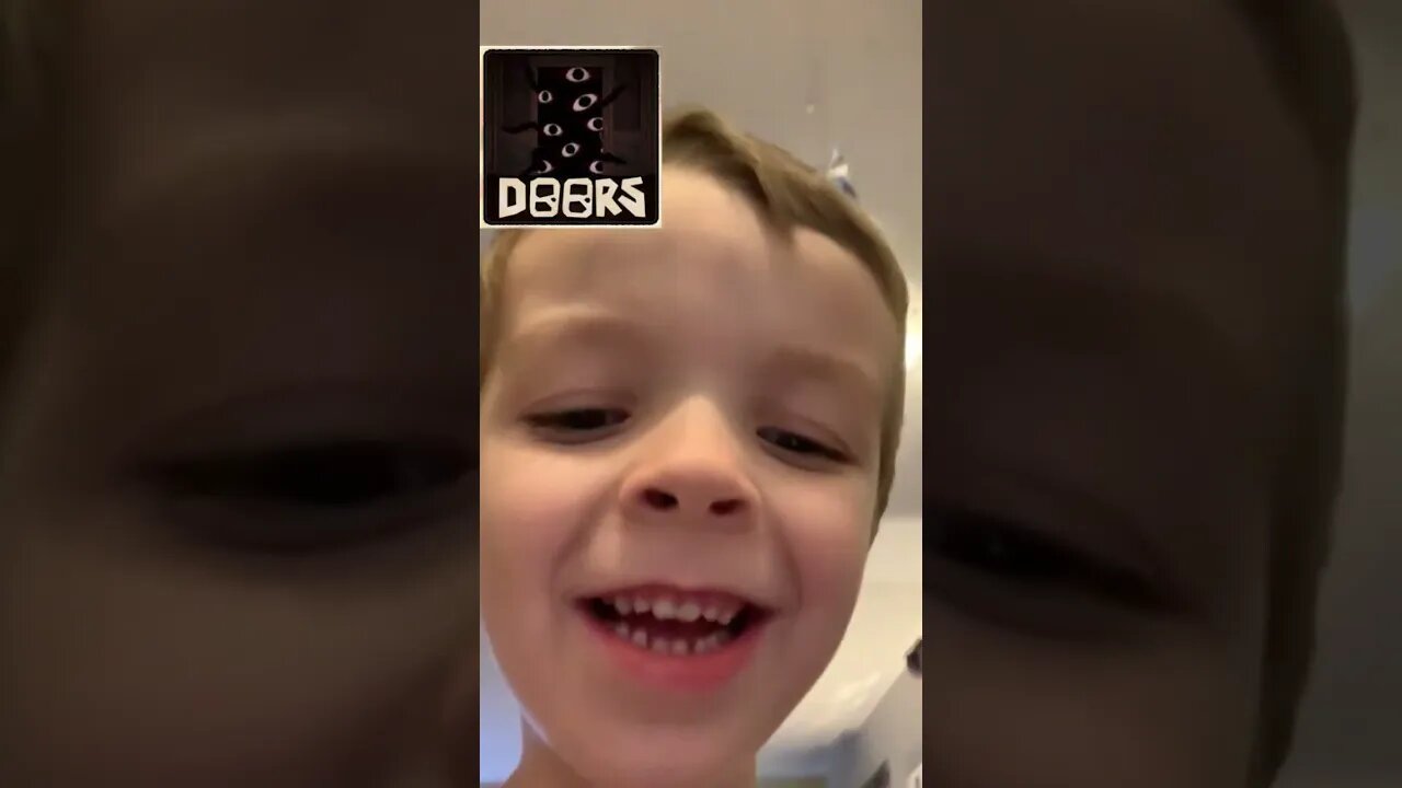 Roblox Doors In Real Life! Don’t look at the eyes 👀 #kidsgaming #kids