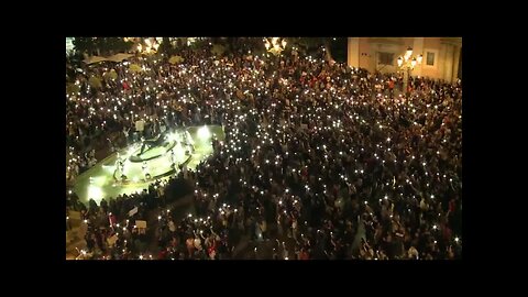 Thousands protest over handling of Spanish flood disaster